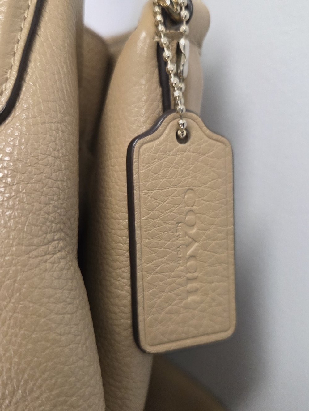 Coach Madison Phoebe Tan Pebbled Leather Shoulder Bag - Picture 3 of 16